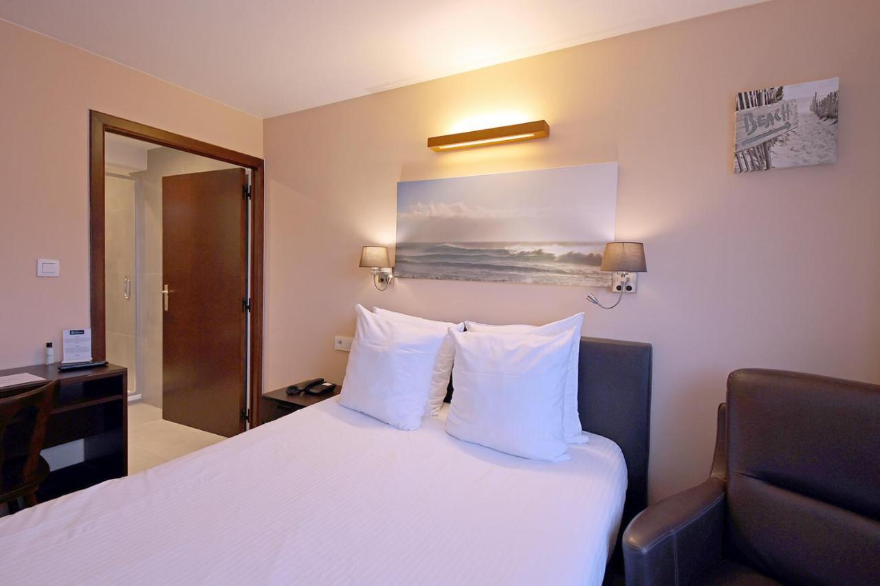 Hotel Uilenspiegel นิวว์ปอร์ท ภายนอก รูปภาพ