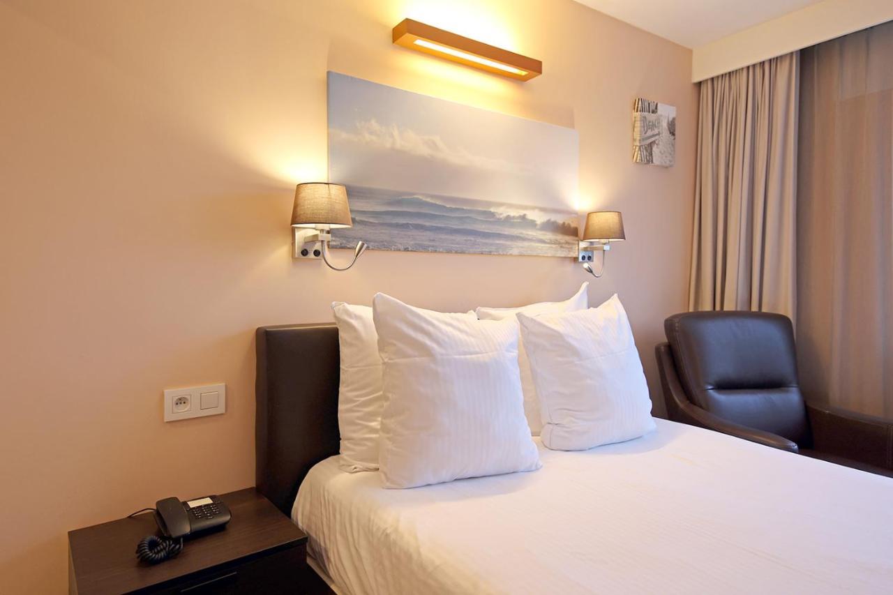 Hotel Uilenspiegel นิวว์ปอร์ท ภายนอก รูปภาพ