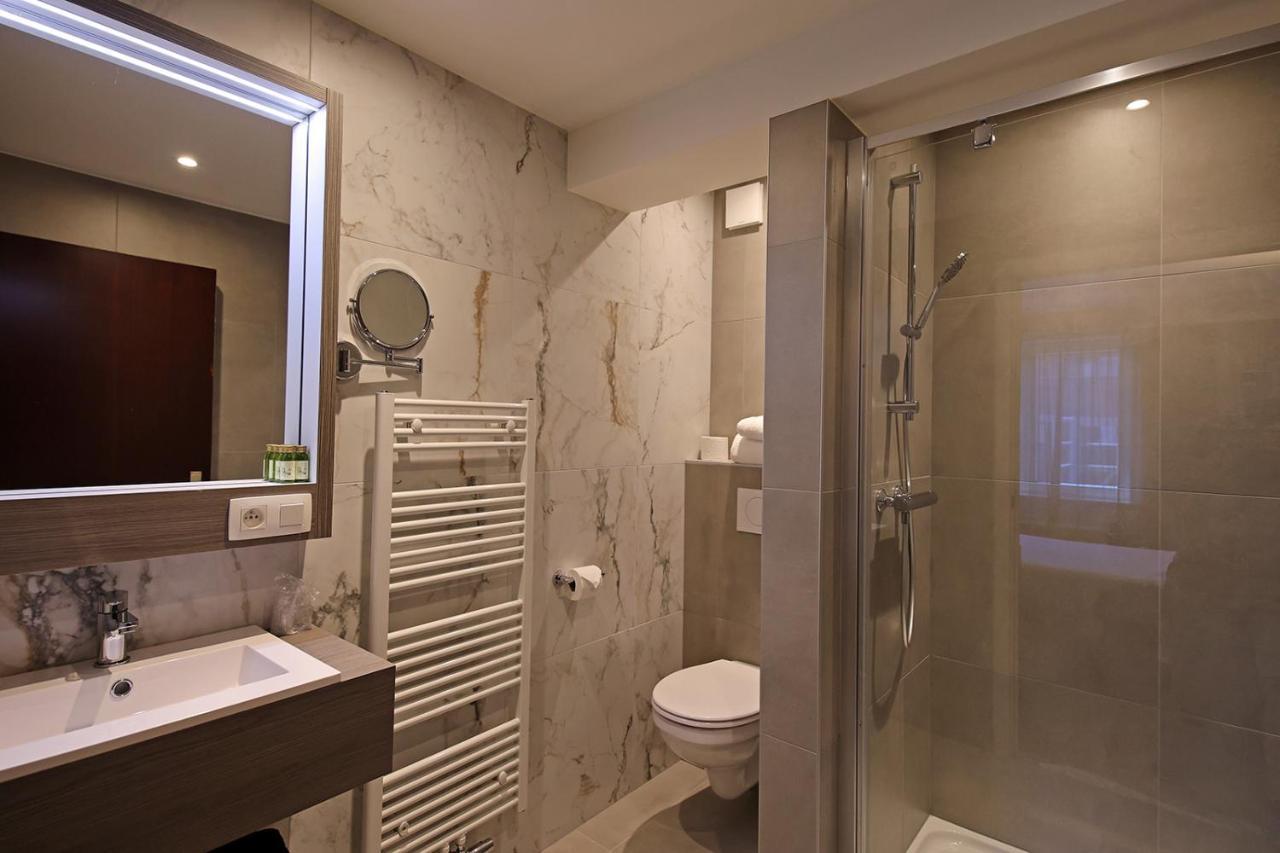 Hotel Uilenspiegel นิวว์ปอร์ท ภายนอก รูปภาพ