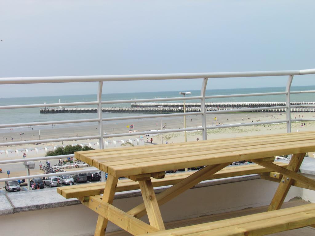 Hotel Uilenspiegel นิวว์ปอร์ท ภายนอก รูปภาพ